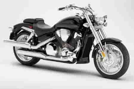 2005 Honda VTX1800F Spec 1