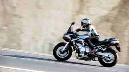 2005 Yamaha FZ6