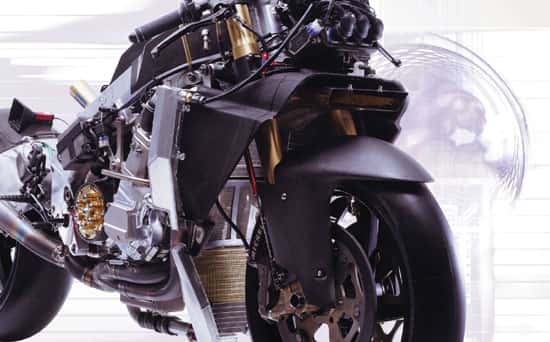 2002 Yamaha YZR-M1