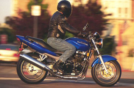 2000 Kawasaki ZR-7