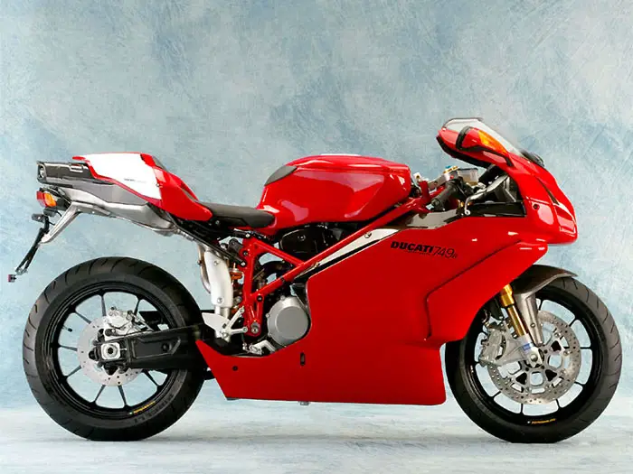 2004 Ducati Superbike 749R 