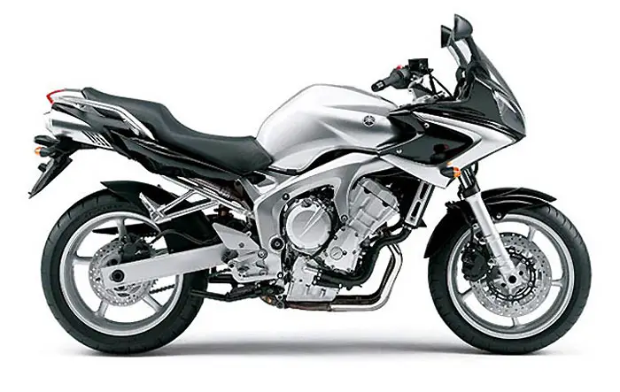 2004 Yamaha FZ6 