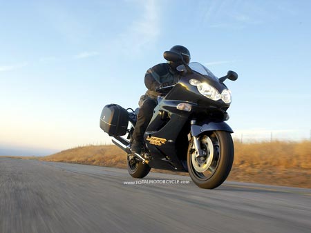 2005 Kawasaki ZZR1200