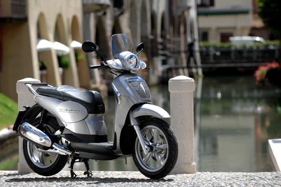 2009 Aprilia Scarabeo 200 