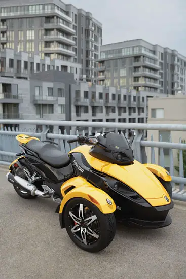 2009 Can-Am Spyder Roadster SM5 