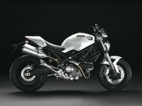 2009 Ducati Monster 696 