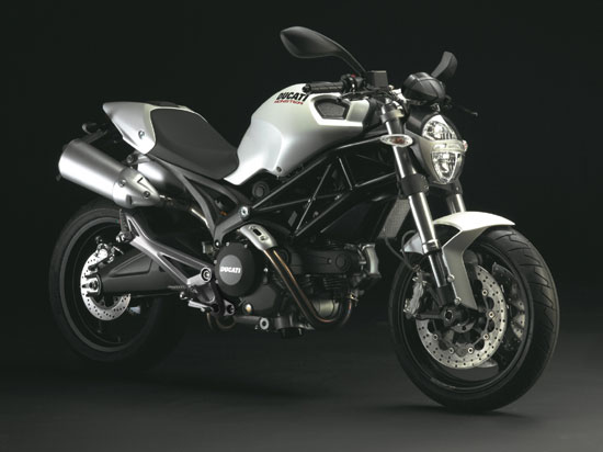 2009 Ducati Monster 696 