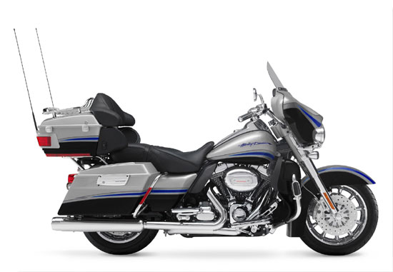 2009 Harley-Davidson FLHTCUSE4 CVO Ultra Classic Electra Glide 