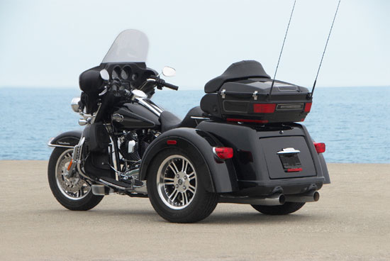 2009 Harley-Davidson Tri Glide Ultra Classic FLHTCUTG 