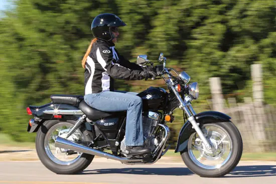2009 Suzuki GZ250 
