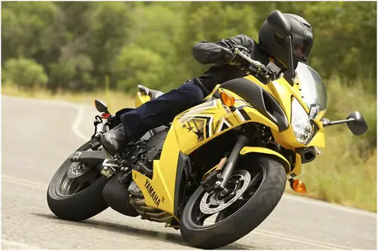 2009 Yamaha FZ6R 