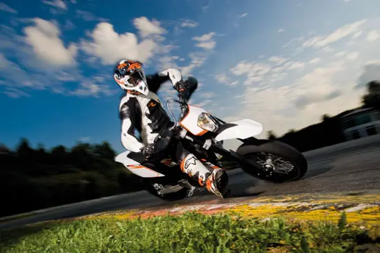 2010 KTM 690 SMC