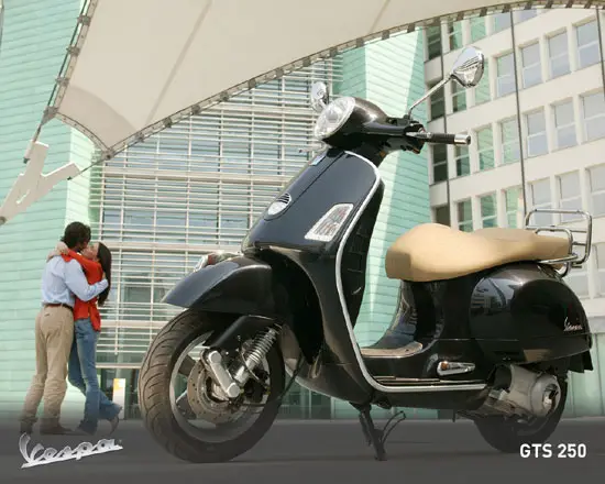 2010 Vespa GTS 300