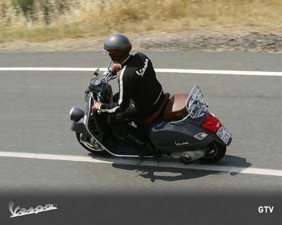 2010 Vespa GTV 300