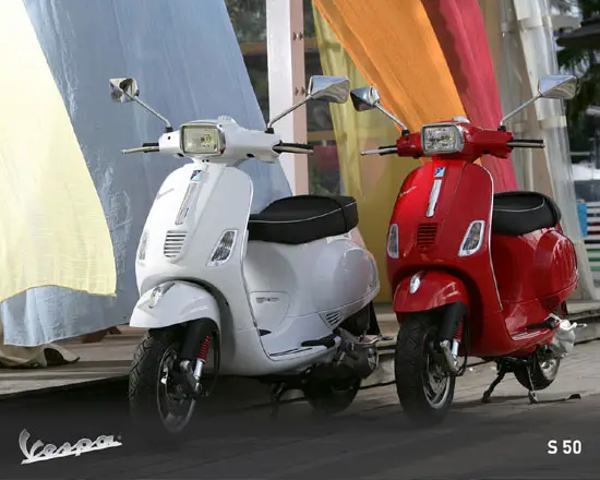 2010 Vespa S50 4V