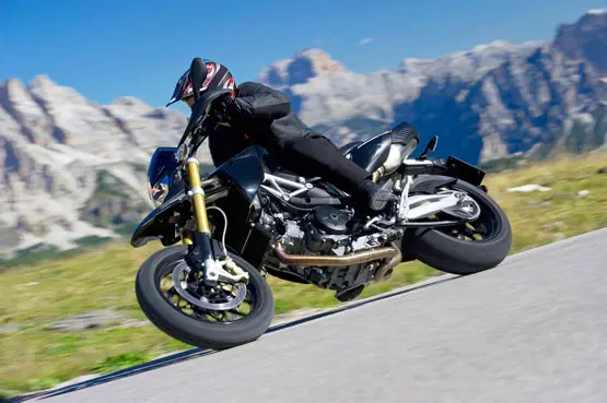 2011 Aprilia Dorsoduro 1200 