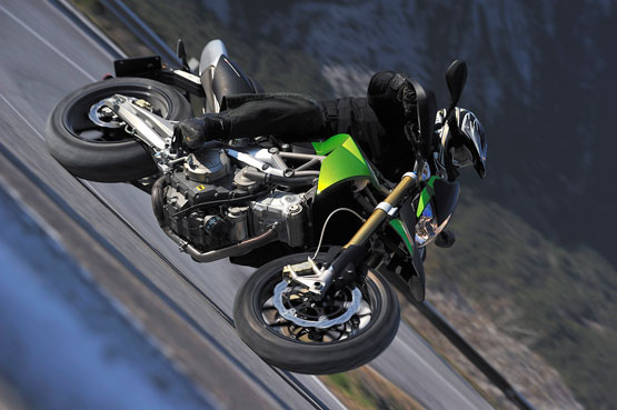2011 Aprilia Dorsoduro 750 