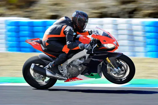 2011 Aprilia RSV4 Factory APRC SE 