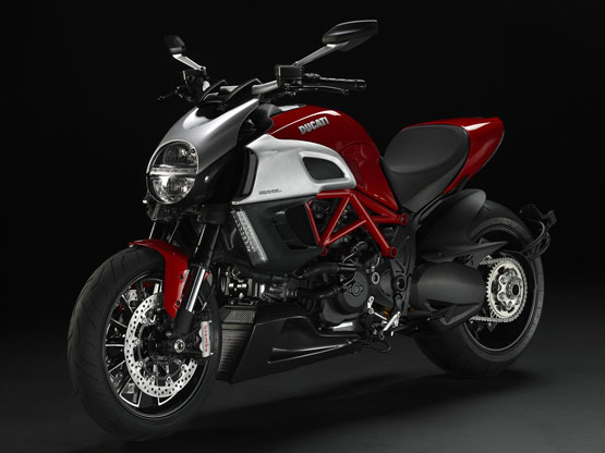 2011 Ducati Diavel 