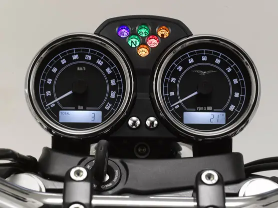 2011 Moto Guzzi V7 Classic 