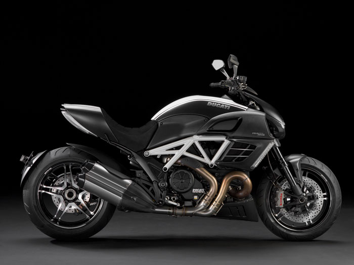 2012 Ducati Diavel AMG Special Edition 