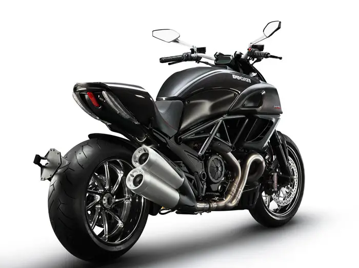 2012 Ducati Diavel Carbon 