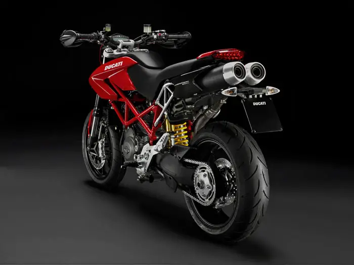2012 Ducati Hypermotard 1100 EVO Review