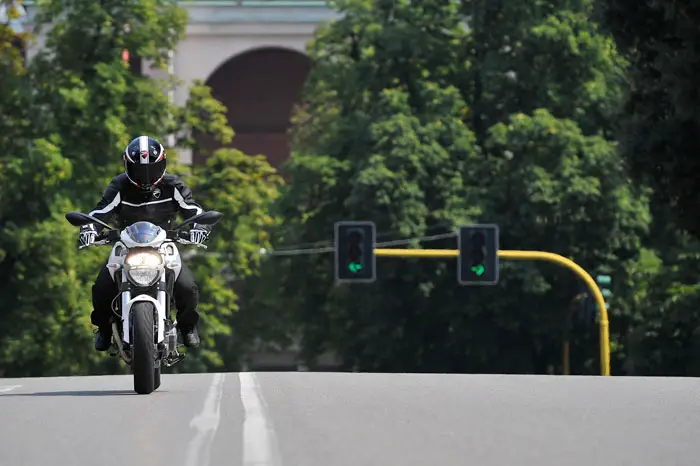 2012 Ducati Monster 696 