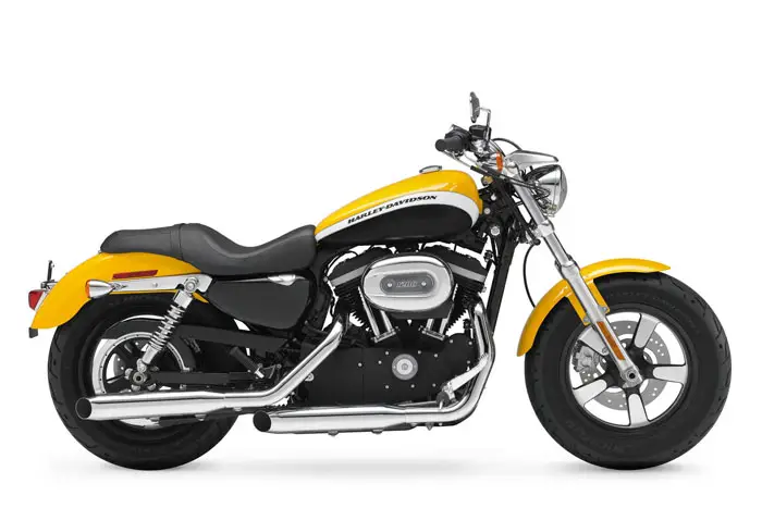 2012 Harley-Davidson XL1200C Sportster 1200 Custom 