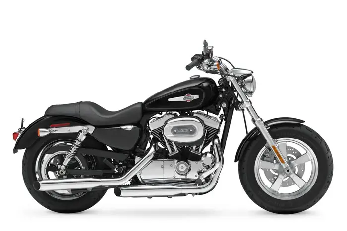 2012 Harley-Davidson XL1200C Sportster 1200 Custom 
