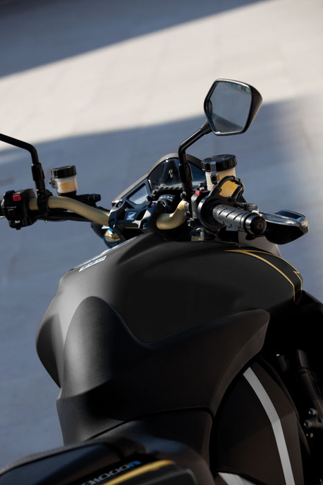 2012 Honda CB1000RA 
