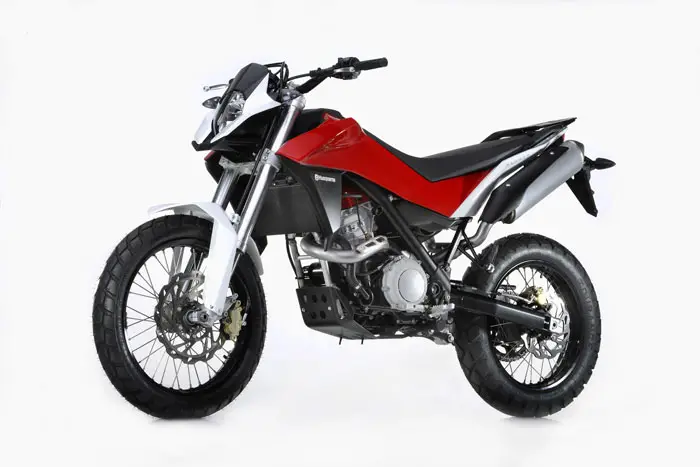 2012 Husqvarna Strada 650 