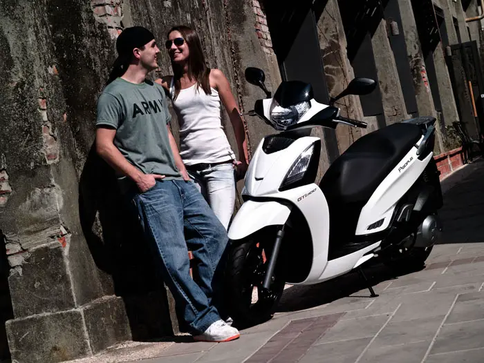 2012 Kymco People GT 200i 