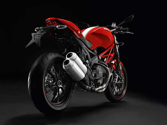 2013 Ducati Monster 1100 EVO 