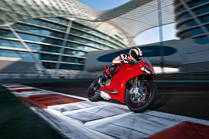 2014 Ducati Superbike 1199 Panigale S 