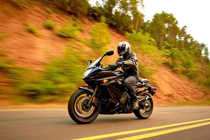 2014 Yamaha FZ6R 