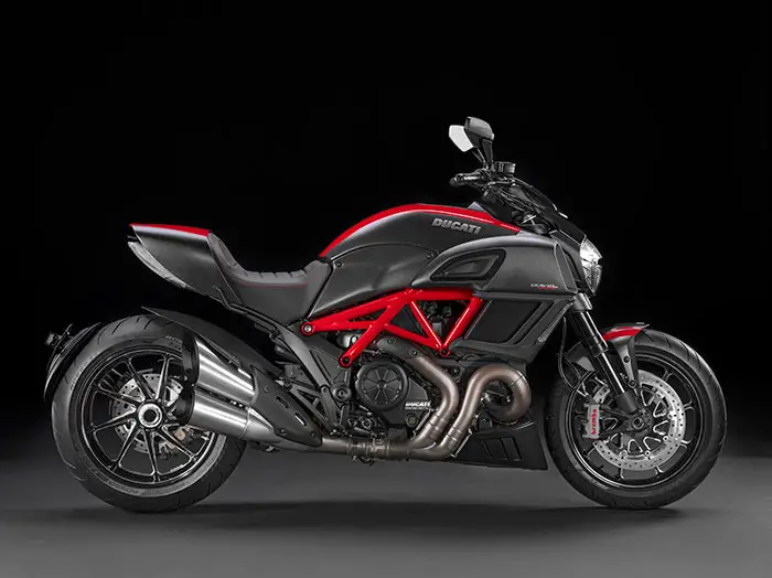 2015 Ducati Diavel Carbon 
