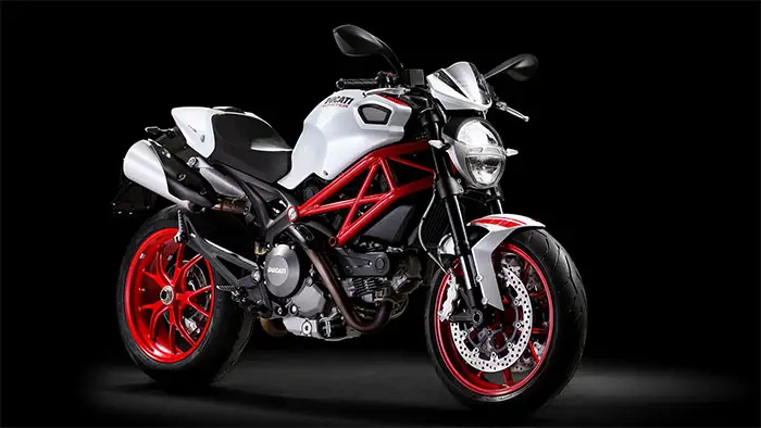 2015 Ducati Monster S2R