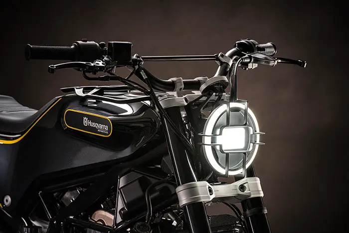 2015 Husqvarna 401 Svartpilen Concept 