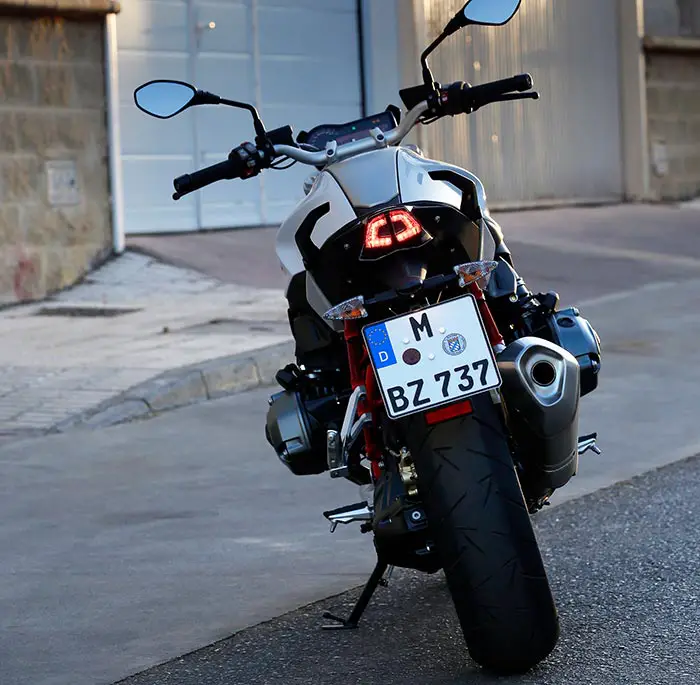 2016 BMW R1200R 