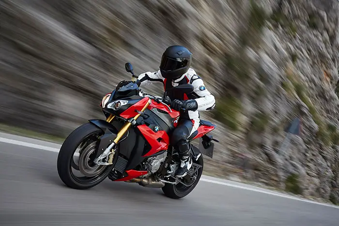 2016 BMW S1000R 