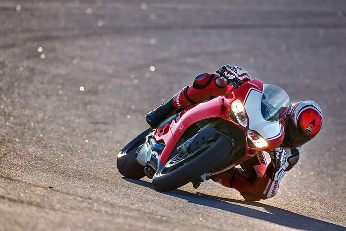 2016 Ducati 1198 Panigale R 