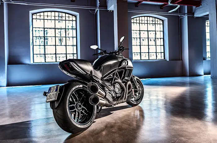 2016 Ducati Diavel Carbon 