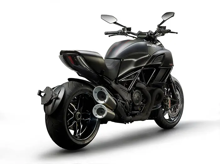 2016 Ducati Diavel Carbon 