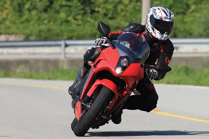 2016 Hyosung GT250R 