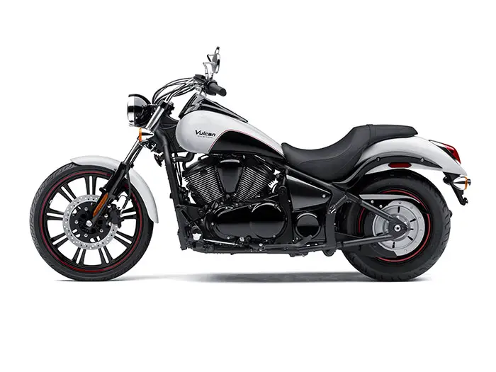 2016 Kawasaki Vulcan 900 Custom 