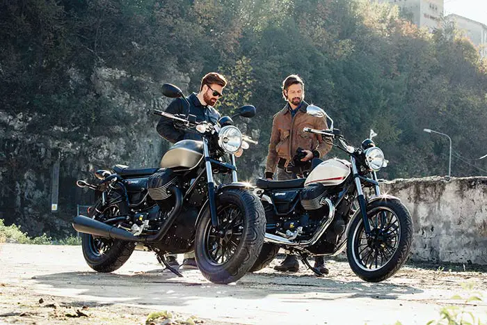 2017 Moto Guzzi V9 Roamer 