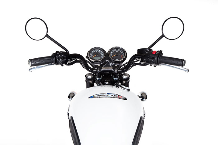 2016 Triumph Bonneville T214 