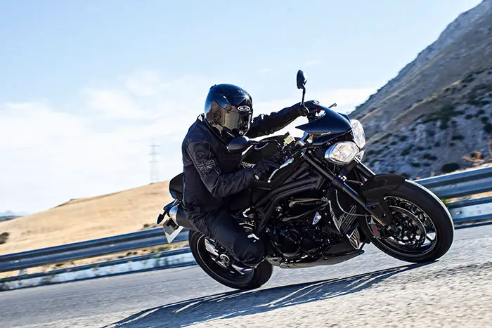 2016 Triumph Speed Triple 94R 