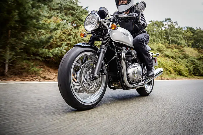 2016 Triumph Thruxton 1200 